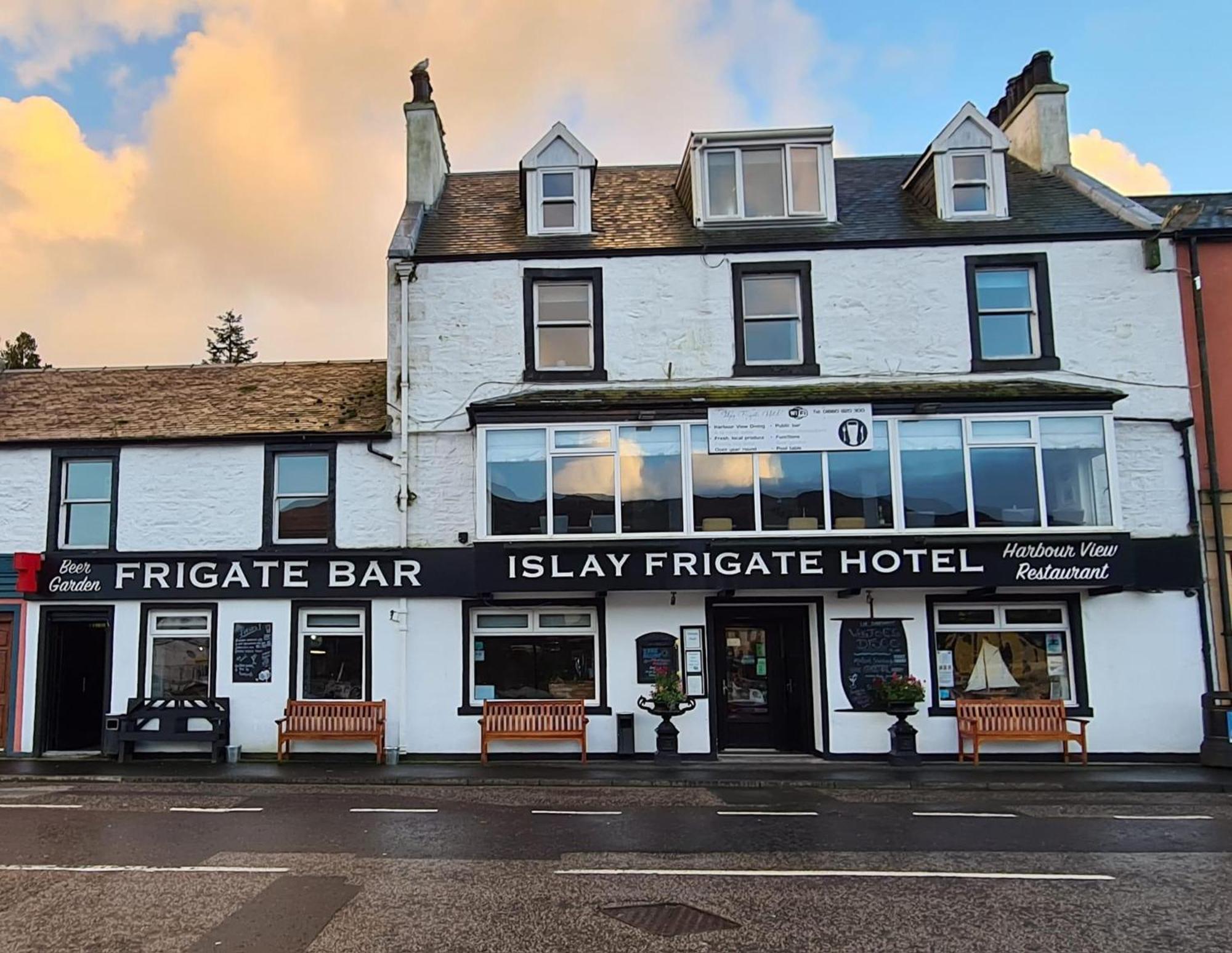 Islay Frigate Hotel Tarbert  Esterno foto